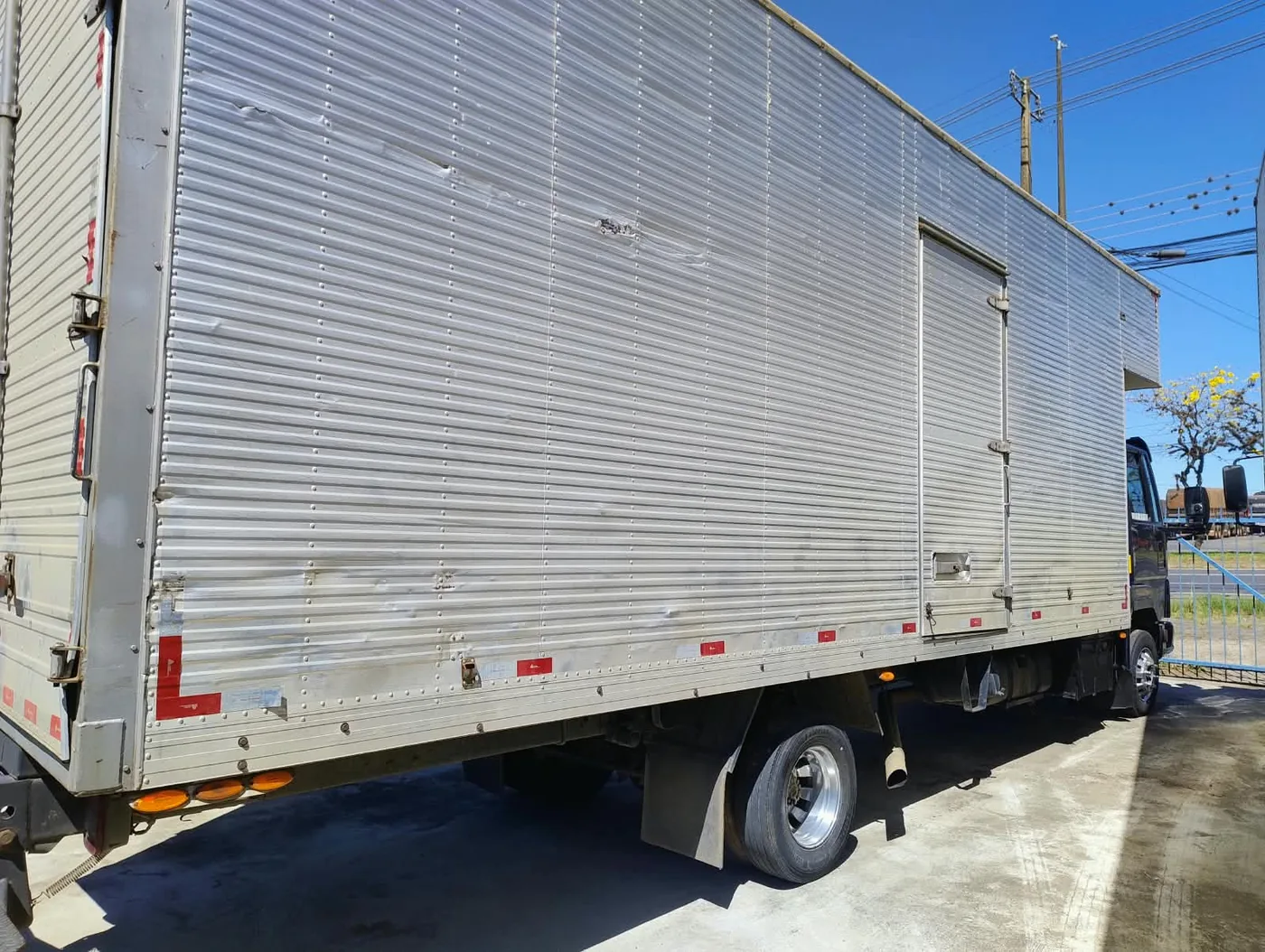 Ford Cargo 815 E — foto 3