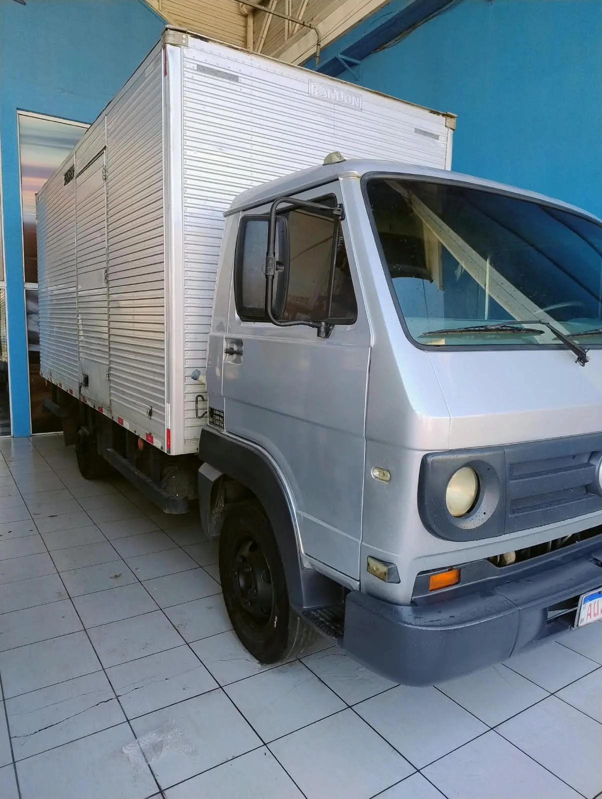 Volkswagen 5.140 — foto 4